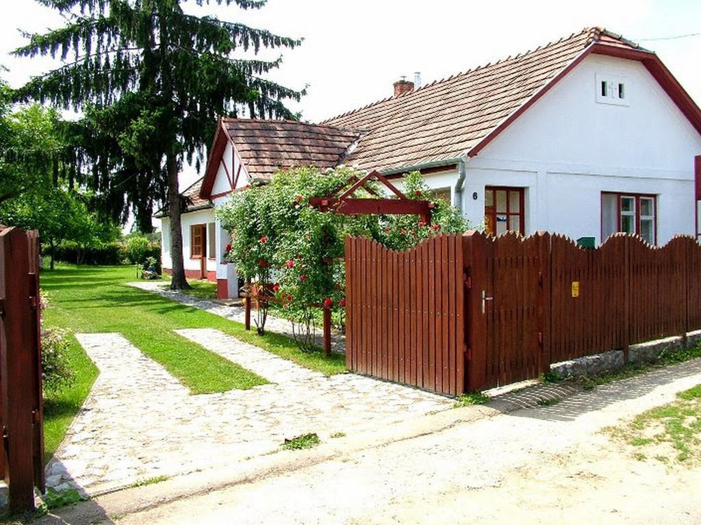 Guest House St. Mária Mariapocs Kültér fotó