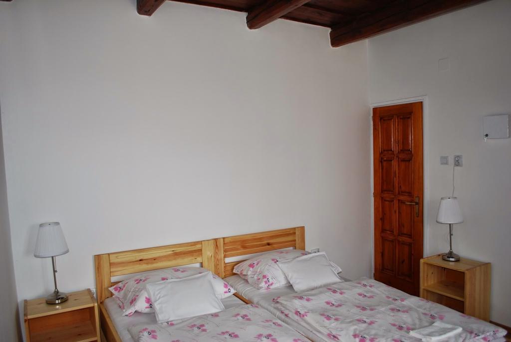 Guest House St. Mária Mariapocs Szoba fotó